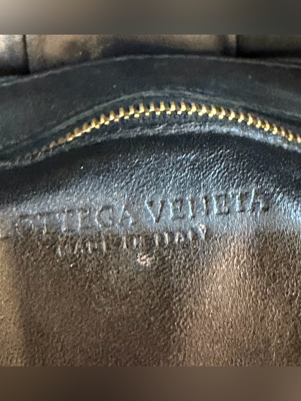 Bottega Veneta Cassette Crossbody Bag Black Leather - Picture 8 of 15